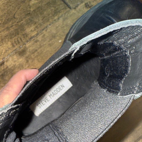 Black Leather Steve Madden Chelsea Boots - Picture 4 of 10